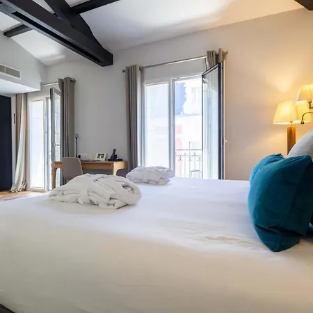 De La - Jean De Luz 4*